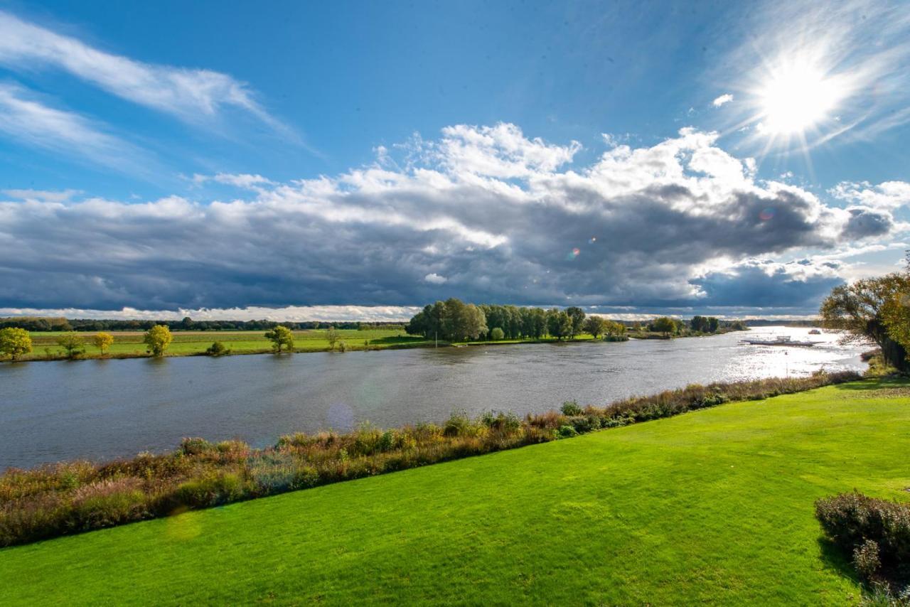 Vakantie Aan De Maas Broekhuizen  Exteriör bild